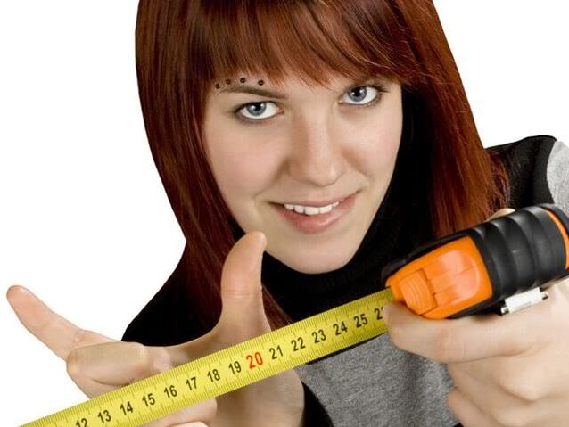 the girl shows the small size of the penis how to enlarge it